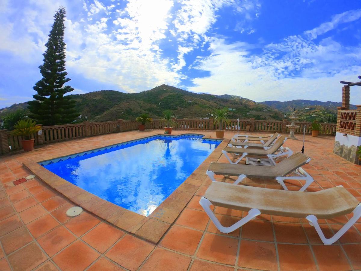 Casa La Araucaria Villa Frigiliana Buitenkant foto