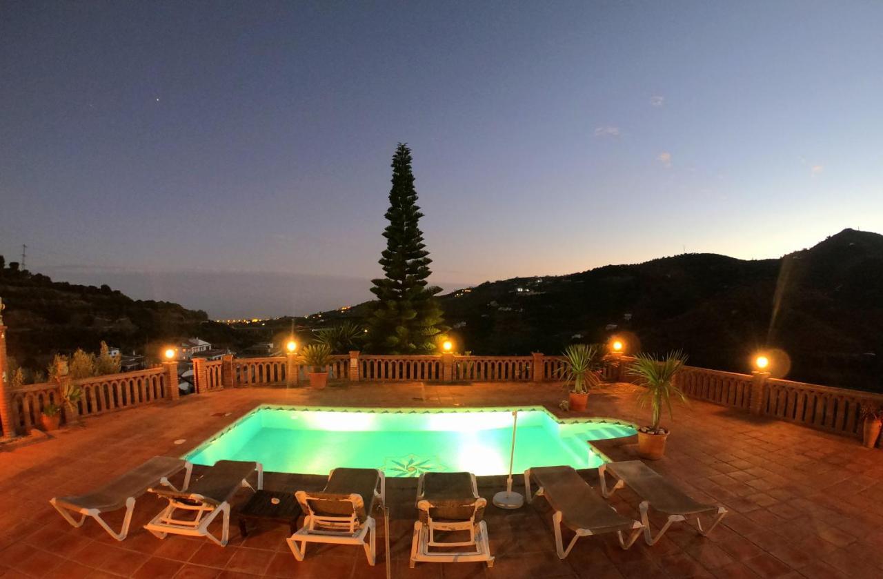 Casa La Araucaria Villa Frigiliana Buitenkant foto
